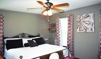 394 Griffin Ave, Attapulgus, GA 39815