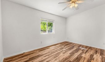 8975 Lawrence Welk Dr 7, Escondido, CA 92026