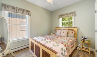 28 Upper Lead Mountain Pond Rd, Aurora, ME 04408