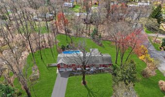 11 Kent Rd, Airmont, NY 10952