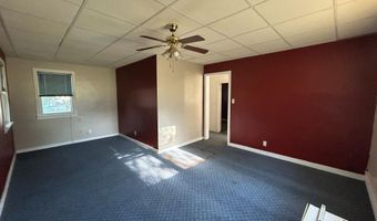 142 W South St, Ainsworth, NE 69210