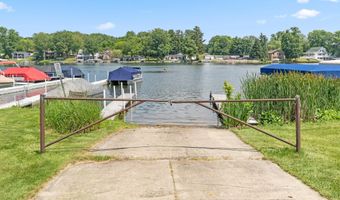 115 Lane 230 Jimmerson Lk, Angola, IN 46703