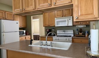 450 College Park Dr, Adrian, MI 49221