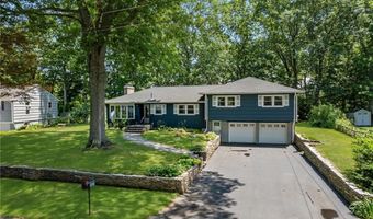 103 BIRCHWOOD Dr, North Kingstown, RI 02852