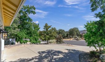 735 Live Oak Dr, Angels Camp, CA 95222