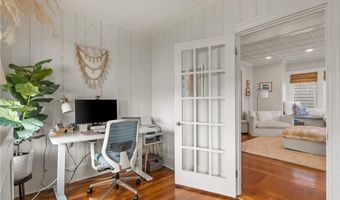 35 Hall Ave, Newport, RI 02840