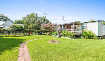 208 S Guegnon St, Abbeville, LA 70510