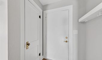 3649 Berkeley Ave, Alton, IL 62002