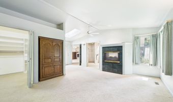 404 Hyden Dr, Alcester, SD 57001