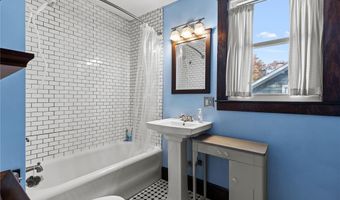 1518 Worden Ave, Alton, IL 62002