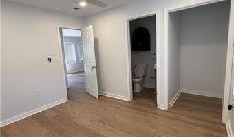 5304 Groovers Landing Rd SE, Acworth, GA 30101