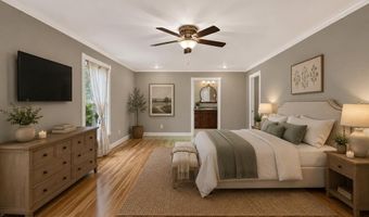 7 Springlake Ct, Ballwin, MO 63011