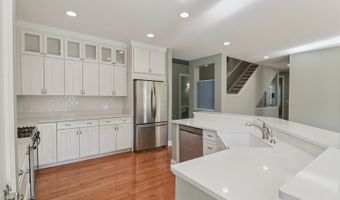 40418 N South Newport Dr, Antioch, IL 60002