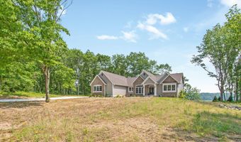 1663 Fairview Dr, Allegan, MI 49010