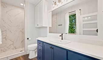 23 Topcliffe Ln, Bella Vista, AR 72715