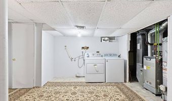 27 CAROLYN Rd, Belleville, NJ 07109