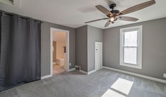 1135 Court St, Adel, IA 50003