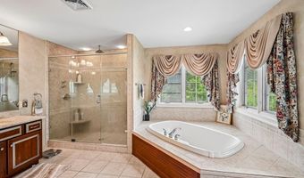 434 MEETINGHOUSE Rd, Ambler, PA 19002