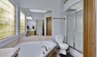 2528 N Fieldstone St, Andover, KS 67002