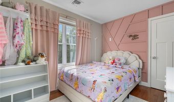 290 Station St, Coventry, RI 02816