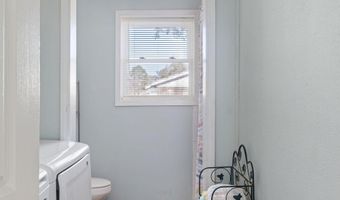 512 Karen Ln, Baldwyn, MS 38824