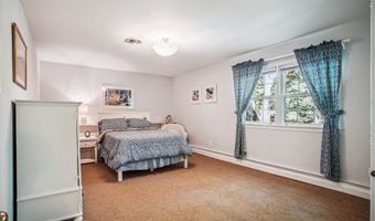 3818 N RIDGEVIEW Rd, Arlington, VA 22207