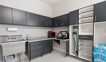 525 W HARMONY Pl, Chandler, AZ 85248