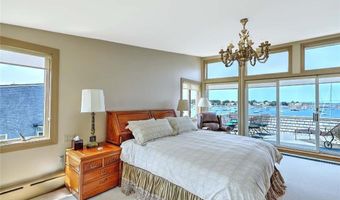 127 Harrison Ave 10, Newport, RI 02840