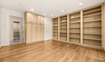 3316 N OHIO St N, Arlington, VA 22207