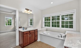 6615 Springs Mill Rd, Charlotte, NC 28277