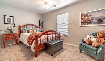 1807 SW Pine Ave, Bentonville, AR 72713