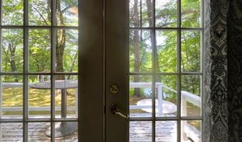 23 Bittersweet Ln, Chesterfield, NH 03466