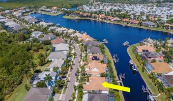 717 MANNS HARBOR Dr, Apollo Beach, FL 33572