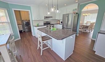 613 Skyline Dr, Batesburg Leesville, SC 29070