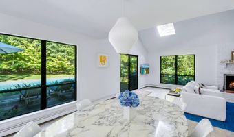 67 Scrimshaw Ln, Amagansett, NY 11930