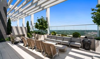 1781 N PIERCE St 501, Arlington, VA 22209