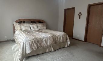 805 Elm St, Allison, IA 50602