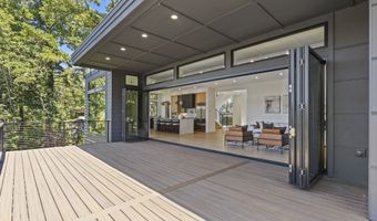 985 SE RIMROCK Ln, Milwaukie, OR 97267
