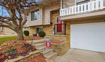 814 SE Uehlamar Dr, Ankeny, IA 50021