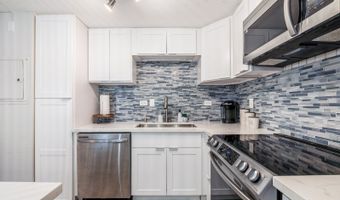 53-567 Kamehameha Hwy 206, Hauula, HI 96717