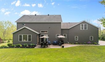 13 Colony Ct, Alexander, NY 14011
