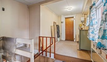 9 Willow St, Auburn, ME 04210