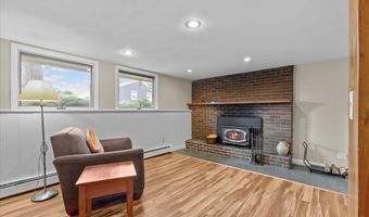 96 Linden Ter, Burlington, VT 05401