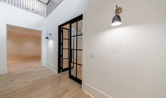 2983 Habersham Ct NW, Atlanta, GA 30305