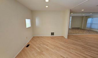 6908 10 TIMBERS Ln, Baltimore, MD 21209