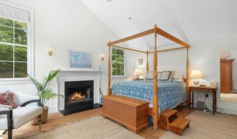 76 Deepwood Rd, Darien, CT 06820
