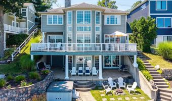 6540 W South Lake Gage Dr, Angola, IN 46703