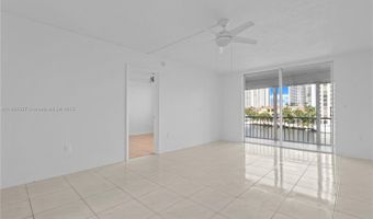3030 Marcos Dr T-412, Aventura, FL 33160