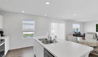 33 Cider Mill Dr, Ashville, OH 43103