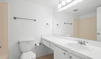 123 BLUE POINT Way 320, Altamonte Springs, FL 32701